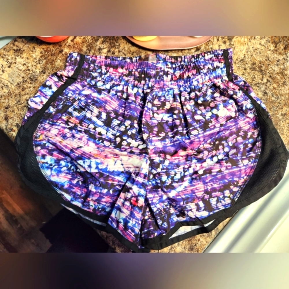 Energy Zone Running Shorts - S